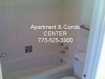 2nd image of 5423 N Winthrop Ave APT 403