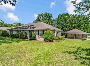 900 Breezy Acres Rd, Pensacola, FL 32534