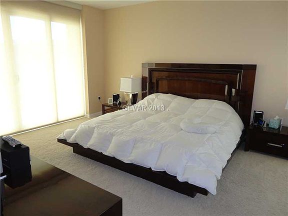 5th image of 2777 Paradise Rd Unit 2304