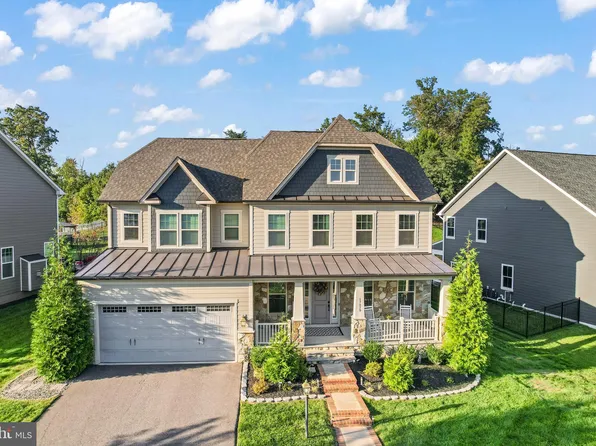 17479 Spring Cress Dr, Dumfries, VA 22026