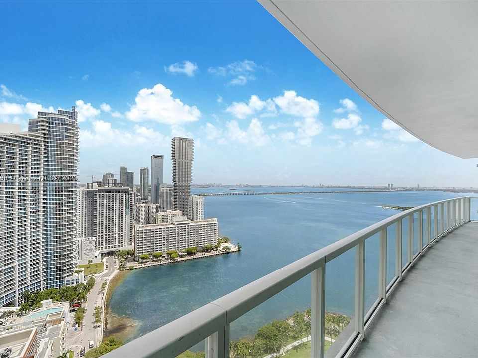 1st image of 1900 N Bayshore Dr APT 3204