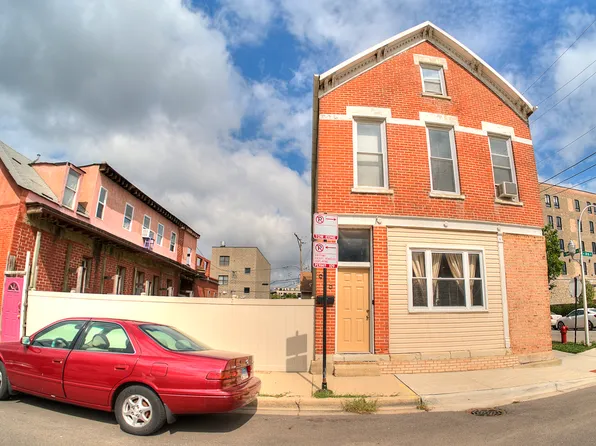 946 W 18th Pl, Chicago, IL 60608
