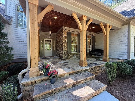 4th image of 5321 Hill Rd NW