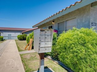 409 Main St, Delano, CA 93215