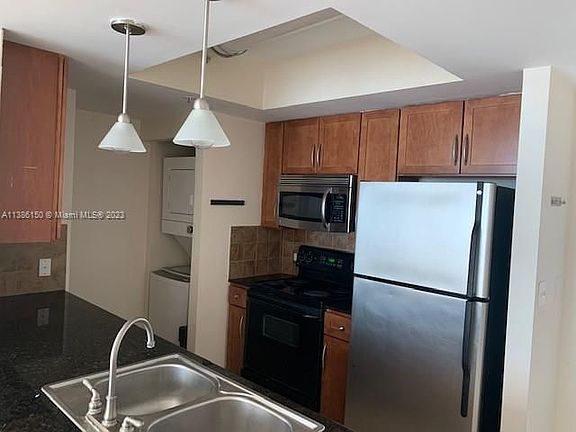 5th image of 2000 N Bayshore Dr APT 1108
