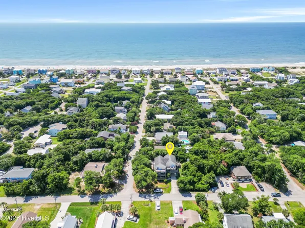 123 W Sandbur Drive, Emerald Isle, NC 28594