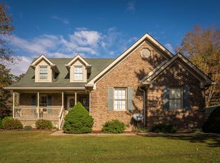 3100 Horsefly Hollow Rd, Lebanon Junction, KY 40150