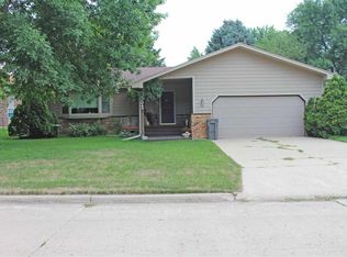 1502 Marks Ct, Spencer, IA 51301