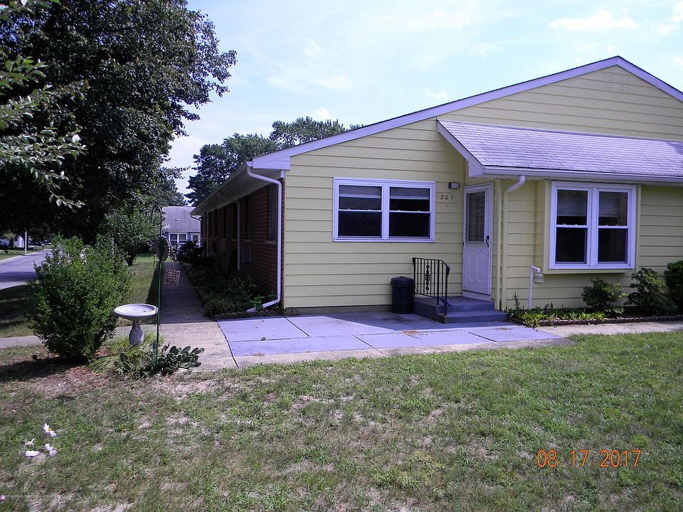 1st image of 80 Franklin Lane #C