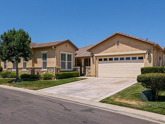 2nd image of 905 Livingston Place