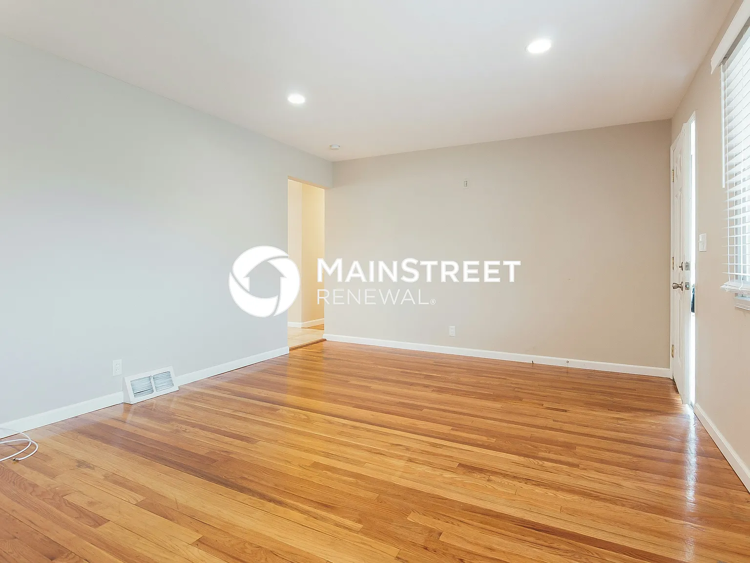 10401 Trask Dr — Photo 4