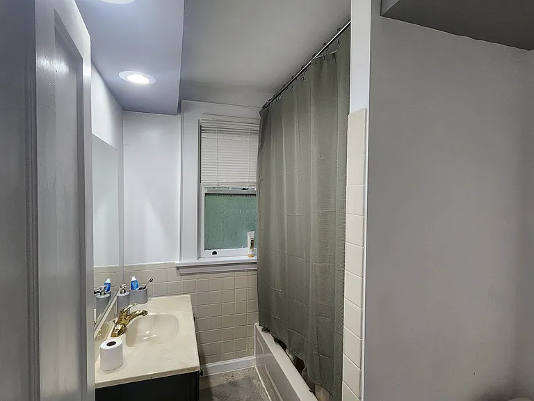 1030 Schiff Ave #2 — Photo 7