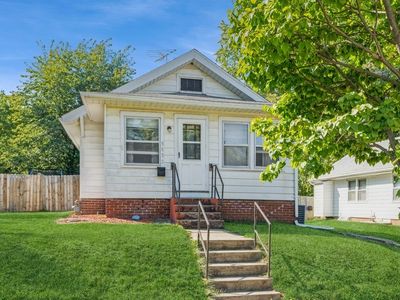 3932 8th St, Des Moines, IA, 50313