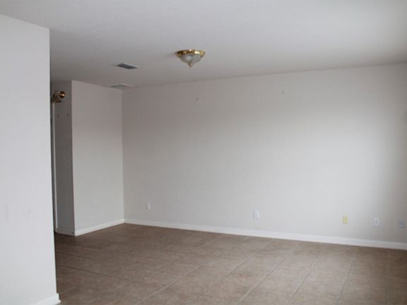 3rd image of 13603 Woodstone Way #1