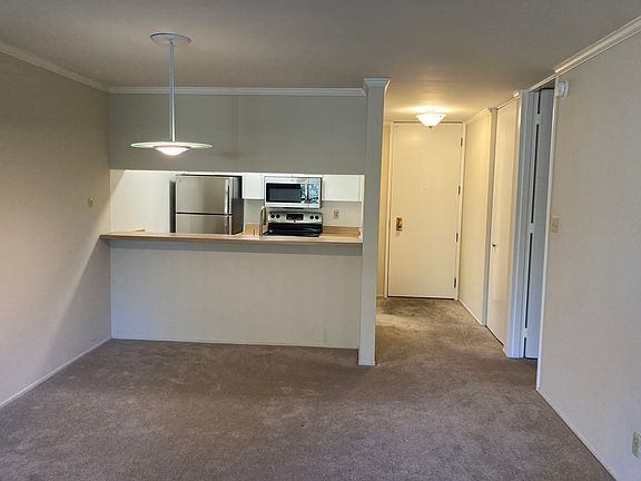 3rd image of 5336 Shelter Creek Ln #5336
