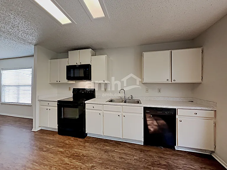 13352 Pecan Glade — Photo 3