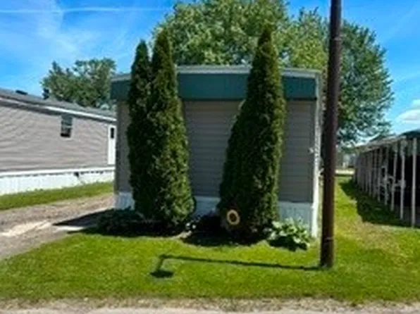 12860 Mayfield Rd Lot 106, Chardon, OH 44024