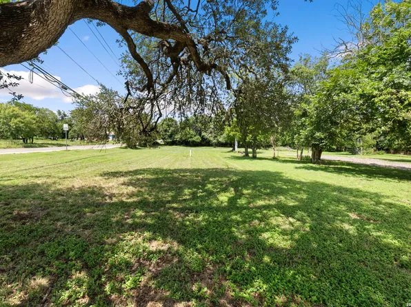 1410 N Bishop LOT 305, San Marcos, TX 78666
