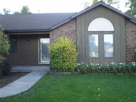 2nd image of 6912 Bridle Creek Ct