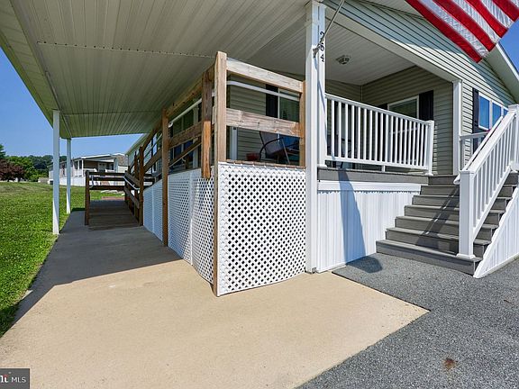 3rd image of 254 James Way