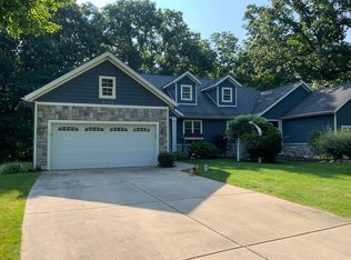 8150 Bay Arbor Dr, Augusta, MI 49012