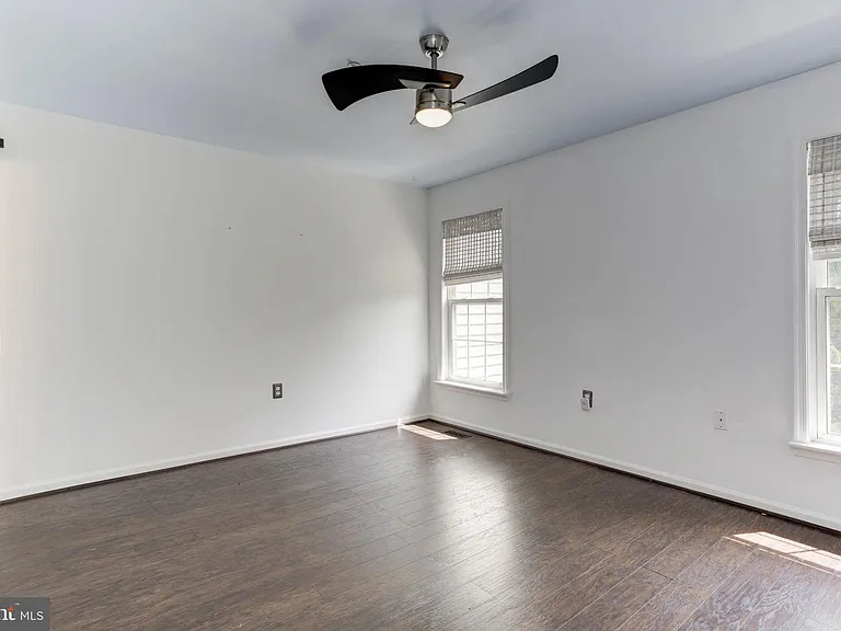 9197 Carriage House Ln #44 — Photo 10