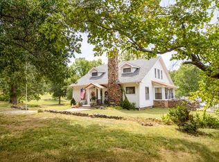 1003 W Daugherty Rd, Neosho, MO 64850