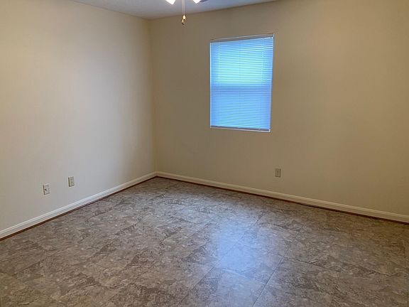 3rd image of 4625 Towne Square Ct APT 6