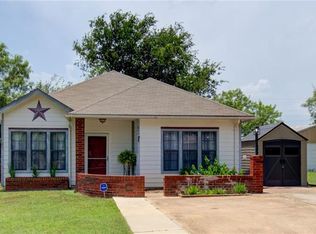 644 Aspen Ln, Cottonwood Shores, TX 78657