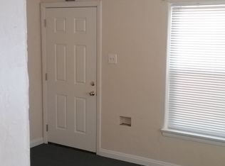 1086 E 16th St #B, Long Beach, CA 90813