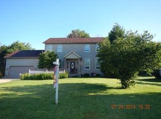 3579 Fran Ln, Hermitage, PA 16148