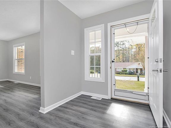 5th image of 3509 Bennett Dr