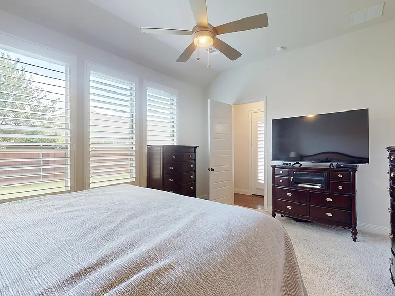2912 Seattle Slew Dr — Photo 21