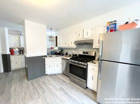 31 Falcon St, Boston, MA
