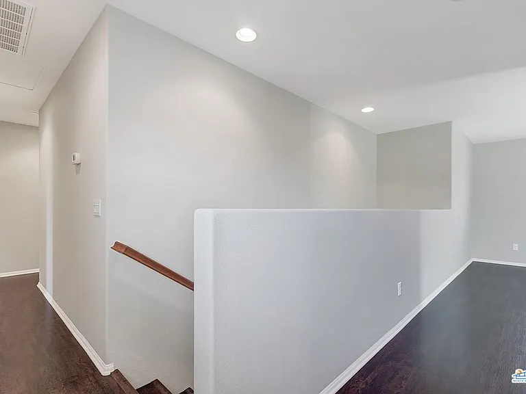 607 Calle Vibrante — Photo 8