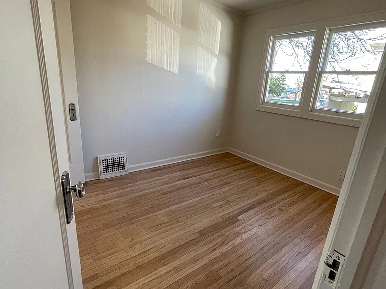1485 S 1100 E #1485 — Photo 5