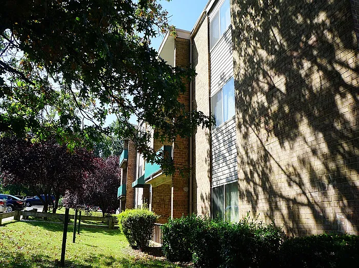 Fletcher's Field Apartments — Photo 4