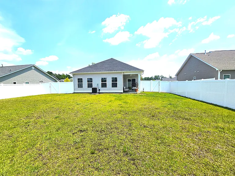 4201 Danby Ln — Photo 22