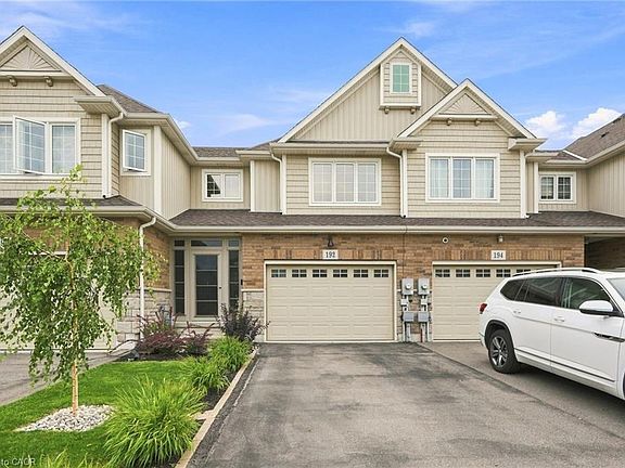 2nd image of 192 Winterberry Blvd