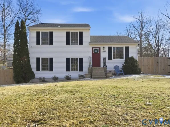 5107 Cheshire Dr, North Prince George, VA 23860