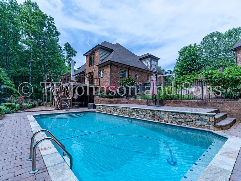 1112 Oakencroft Ct — Photo 58