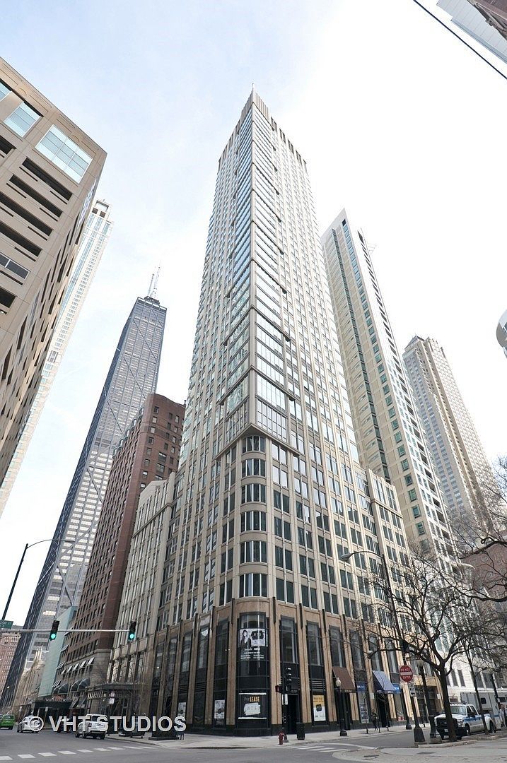 57 E Delaware Pl APT 1805, Chicago, IL 60611 | Zillow
