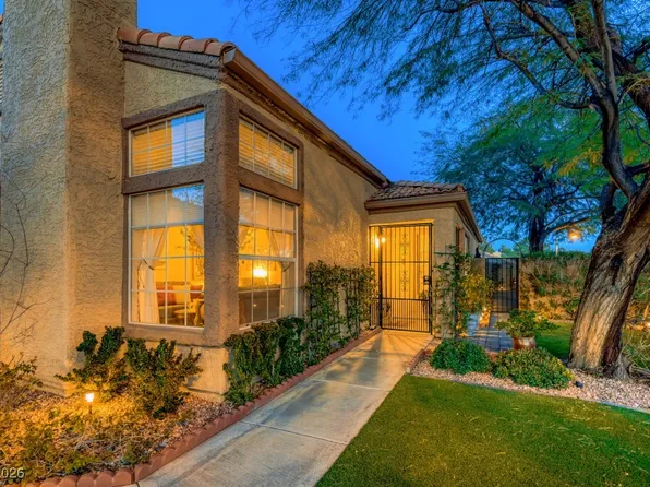 3332 Royal Glen Ct, Las Vegas, NV 89117