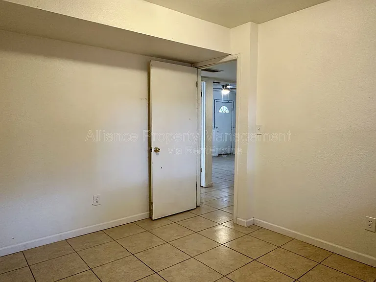 44 Sunflower Rd #B — Photo 14