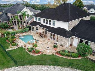 13110 Cameron Crest Ln, Sugar Land, TX 77498
