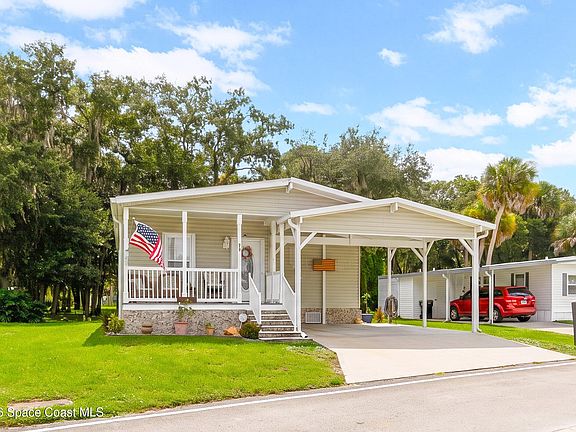2nd image of 379 Holiday Park Blvd NE