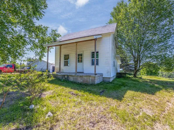3948 E 46th Rd, Cadillac, MI 49601