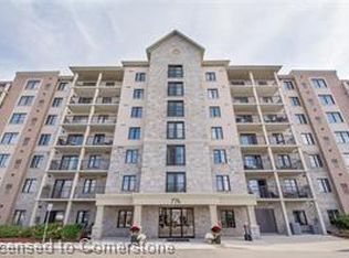 778 Laurelwood Dr #413, Waterloo, ON N2V0G3