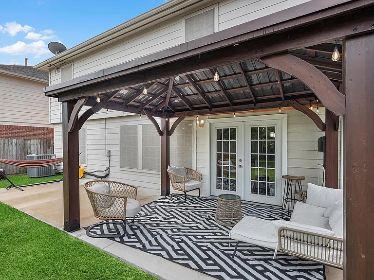 12123 Ravens Nest Ln — Photo 20