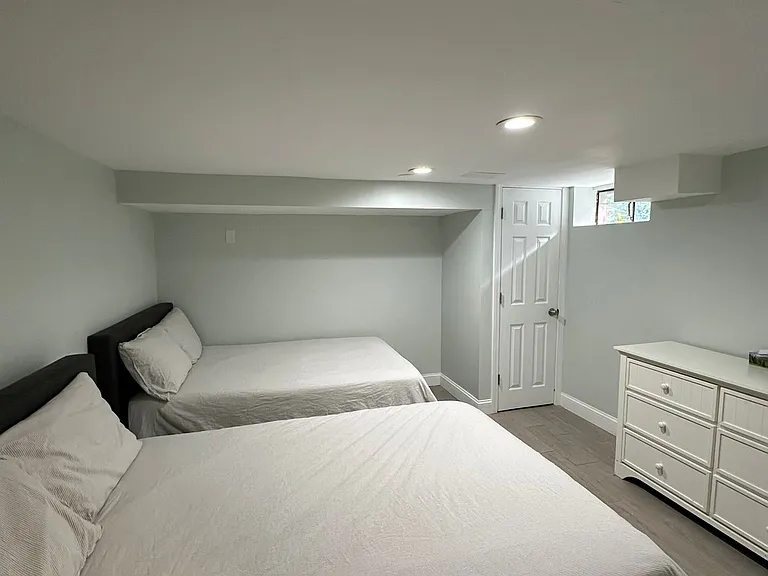 176 Merwin Ave — Photo 14